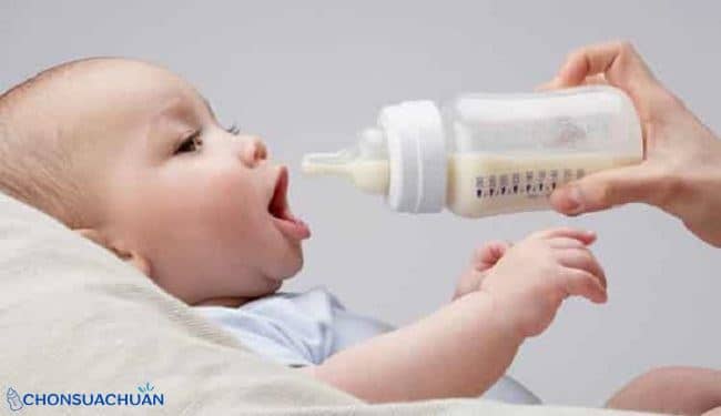 Lưu ý khi chọn sữa tăng cân cho bé 2 tháng tuổi