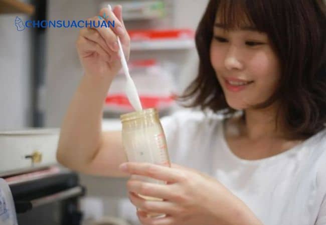 Trẻ bị tiêu chảy có uống sữa được không?