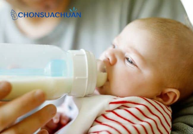 Nhóm sữa phát triển toàn diện cho bé 1 tuổi